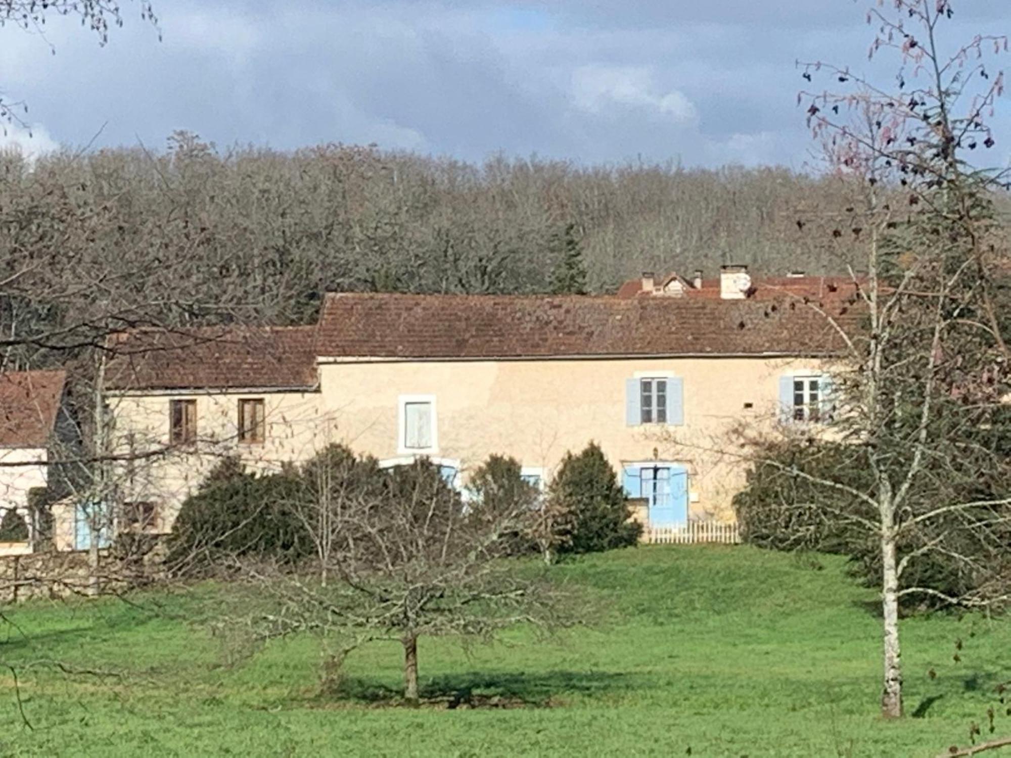 La Grange, 10 Rue Du Lavoir Saint-Martial-d'Albarede Buitenkant foto